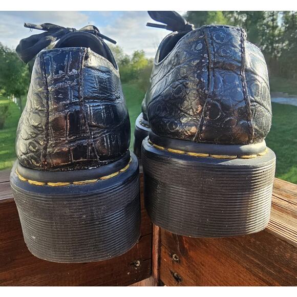 Dr. Martens Unisex Embossed Croc Platform Oxford Shoes Mens 8 Womens 10 Black main image 4